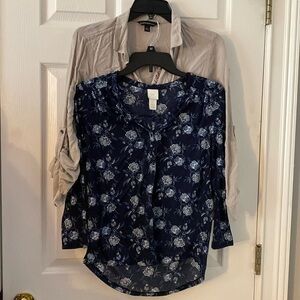 Bundles of women tops